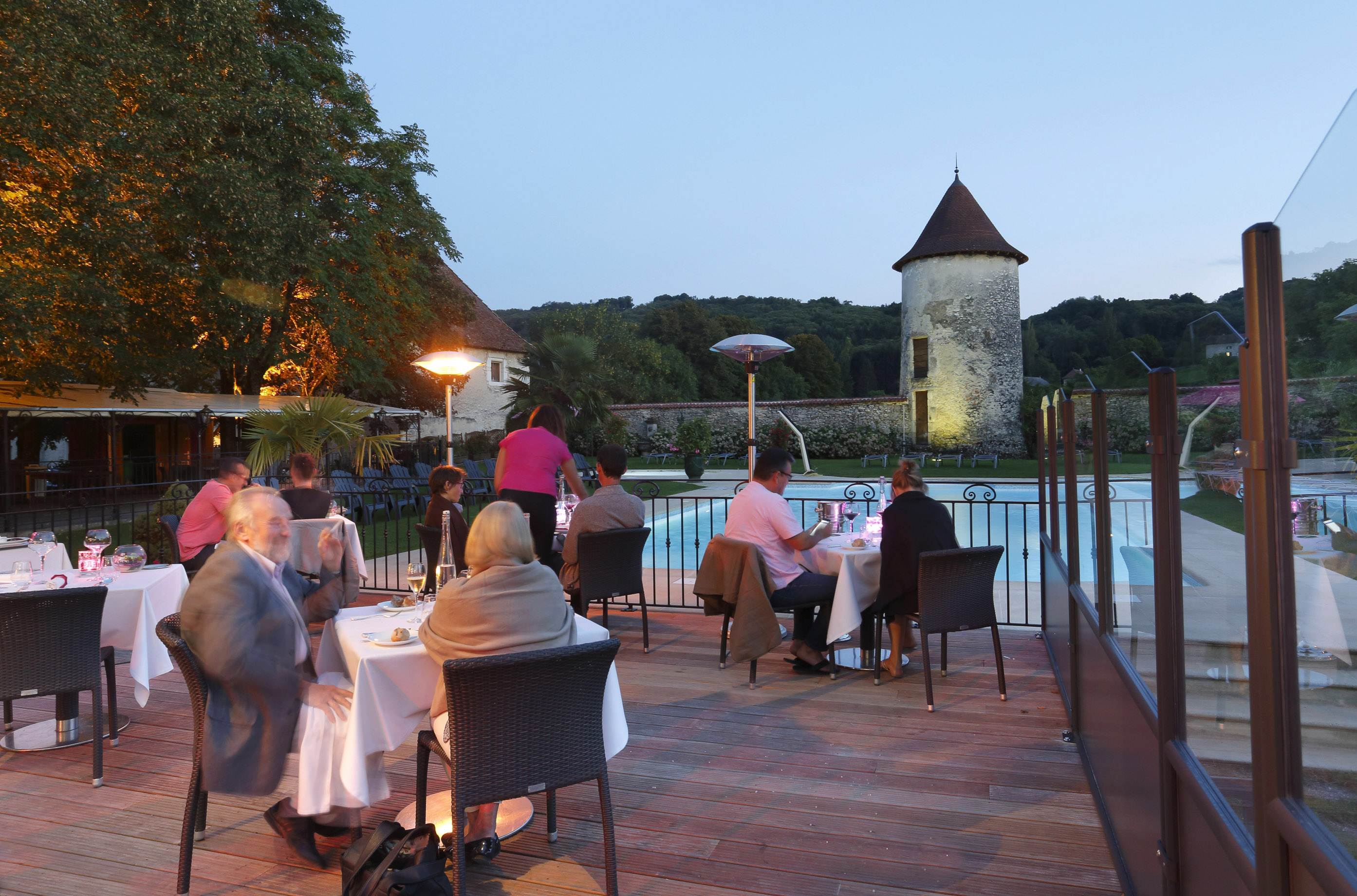 Summer Bistro, Terrace, Barbecue, Pool Château Chapeau Cornu 4 star Hotel in Vignieu, Isere, Rhône Alpes